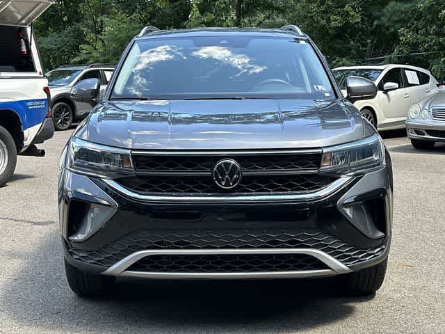 Used 2023 Volkswagen Taos SE w/ Panoramic Sunroof Package AWD/4WD image 20