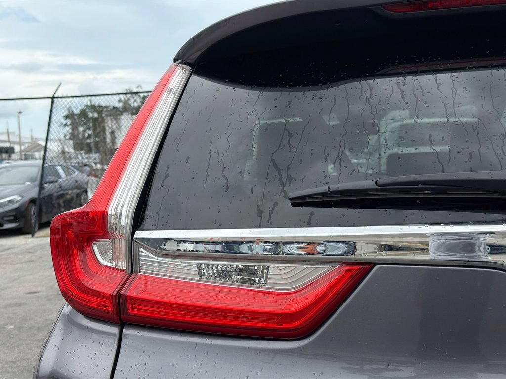 Used 2018 Honda CR-V Touring image 10