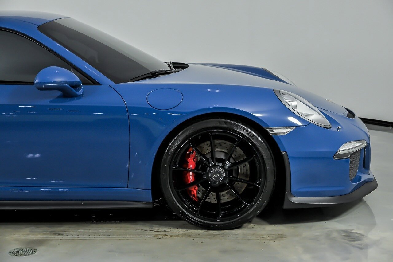 Used 2015 Porsche 911 GT3 RWD image 15