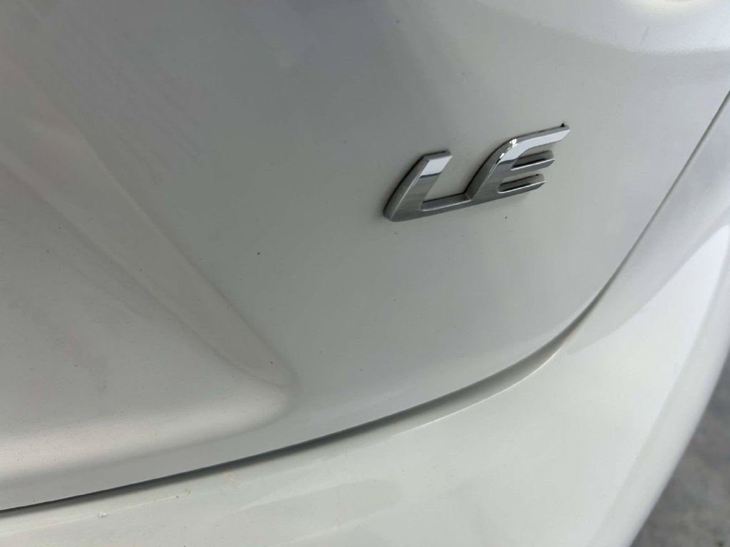 Used 2023 Toyota Corolla LE FWD image 11