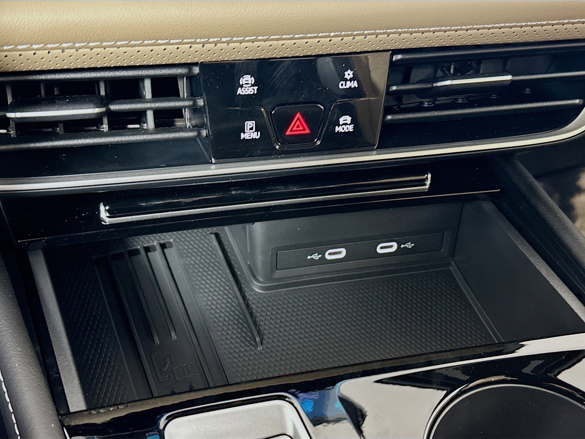 New 2026 Volkswagen Atlas Cross Sport SE image 15