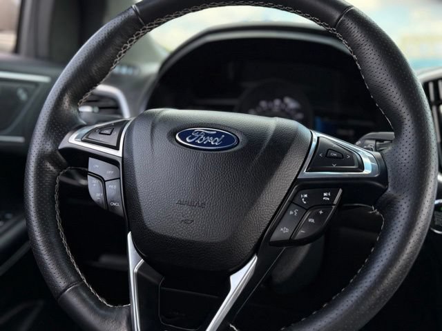 Certified 2023 Ford Edge ST AWD/4WD image 6