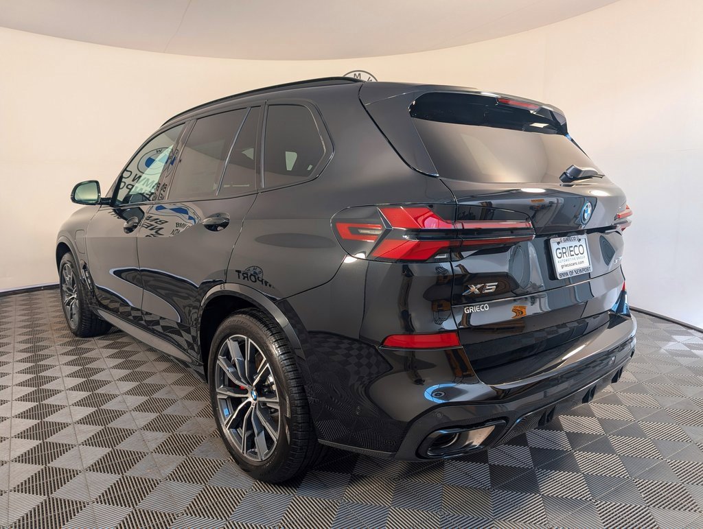 New 2026 BMW X5 xDrive50e w/ Executive Package image 8
