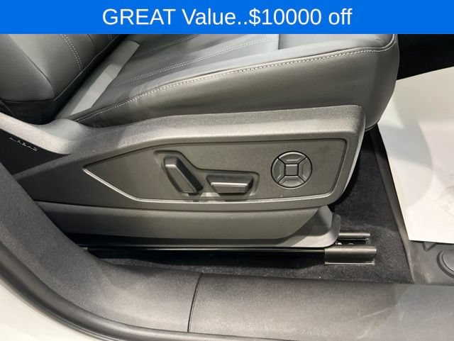 Used 2025 Audi Q5 Premium w/ 19" Wheel Package AWD/4WD image 22