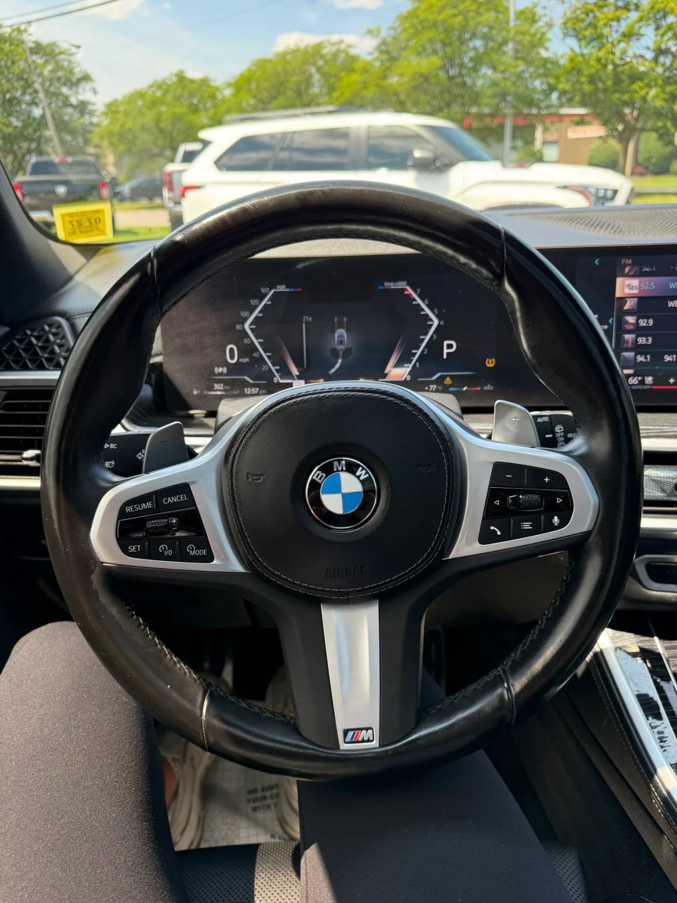 Used 2024 BMW X5 xDrive40i w/ M Sport Package AWD/4WD image 29