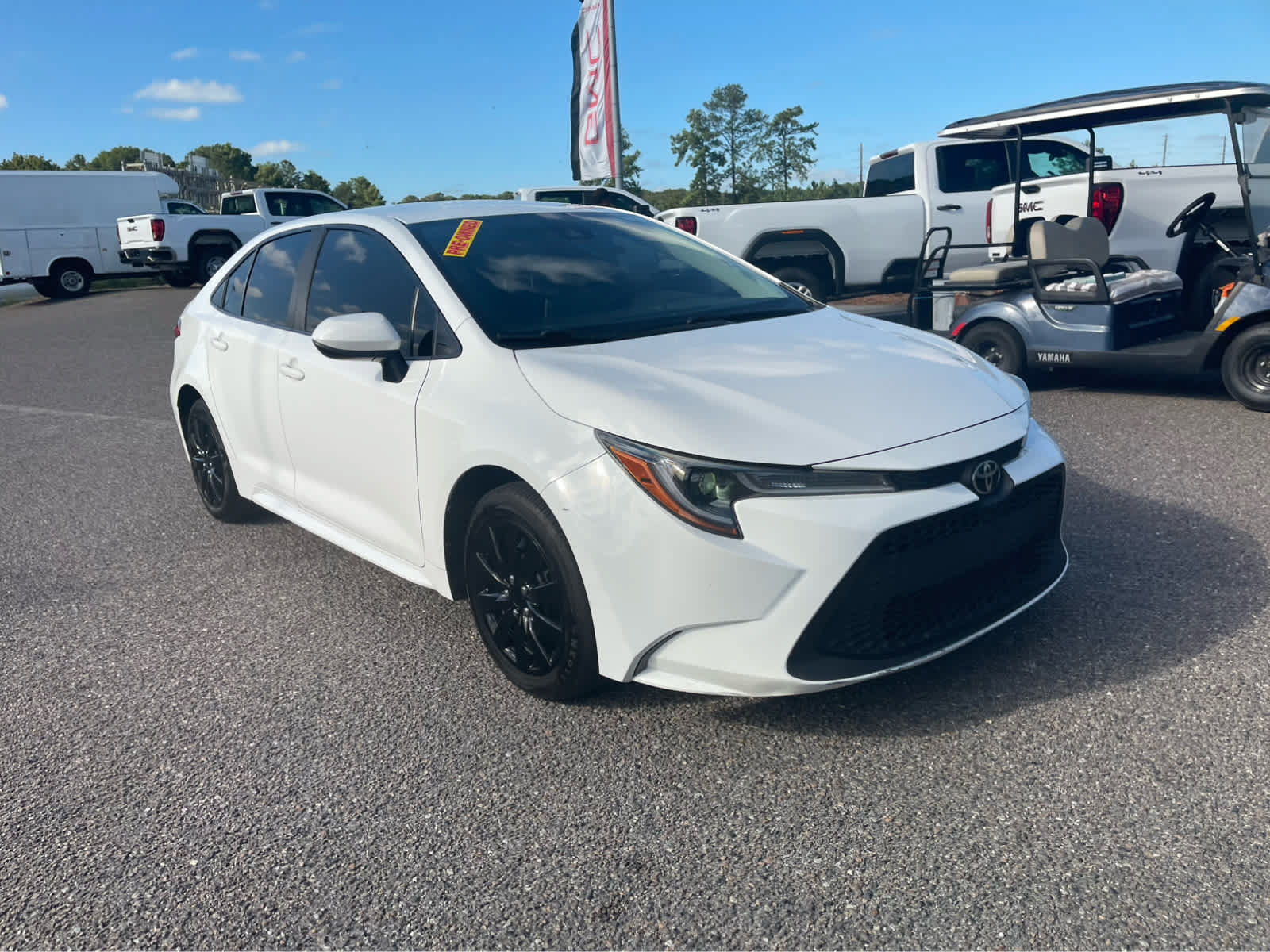 Used 2021 Toyota Corolla LE FWD image 4