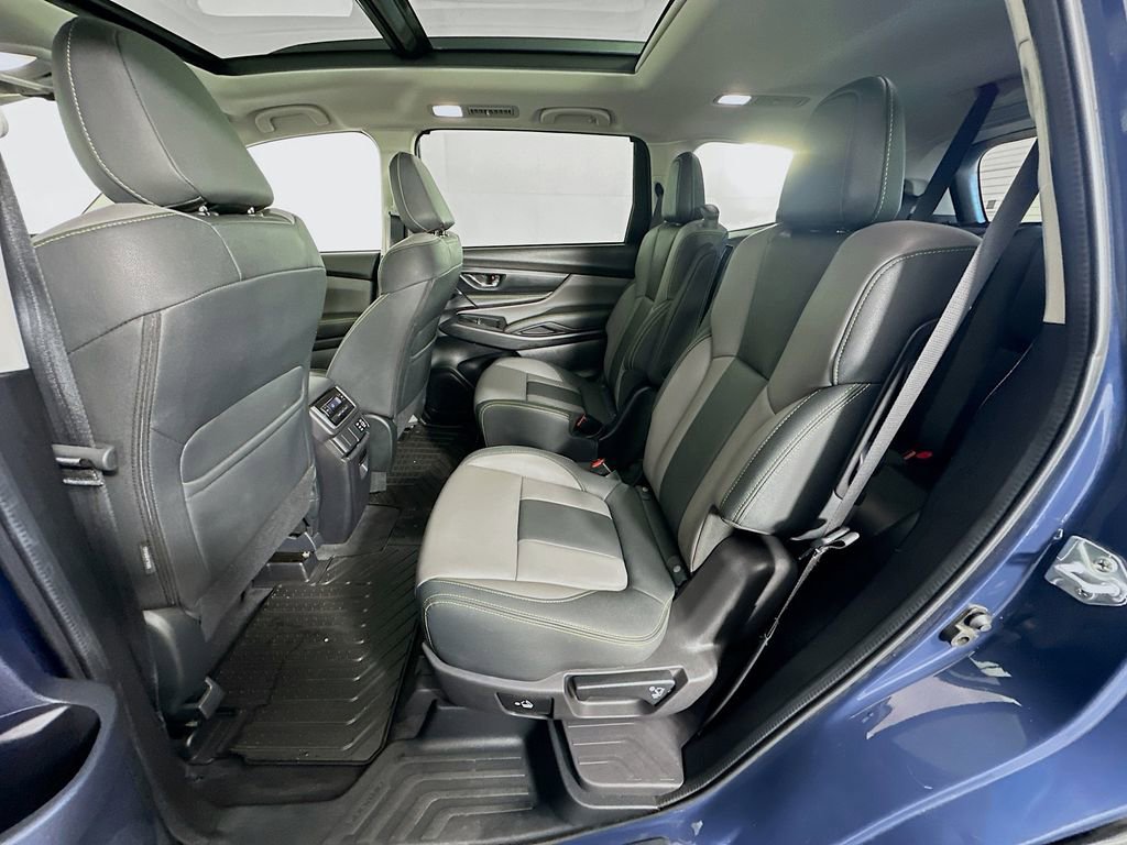 Used 2025 Subaru Ascent Onyx Edition w/ Onyx Package image 24