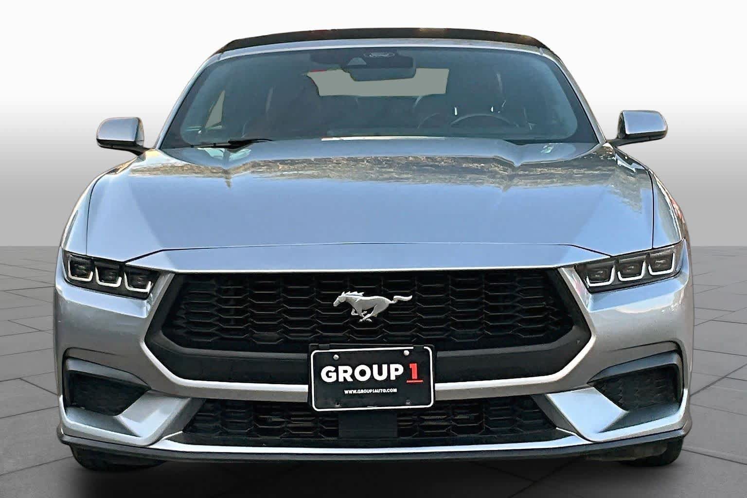 Used 2024 Ford Mustang Premium RWD image 4