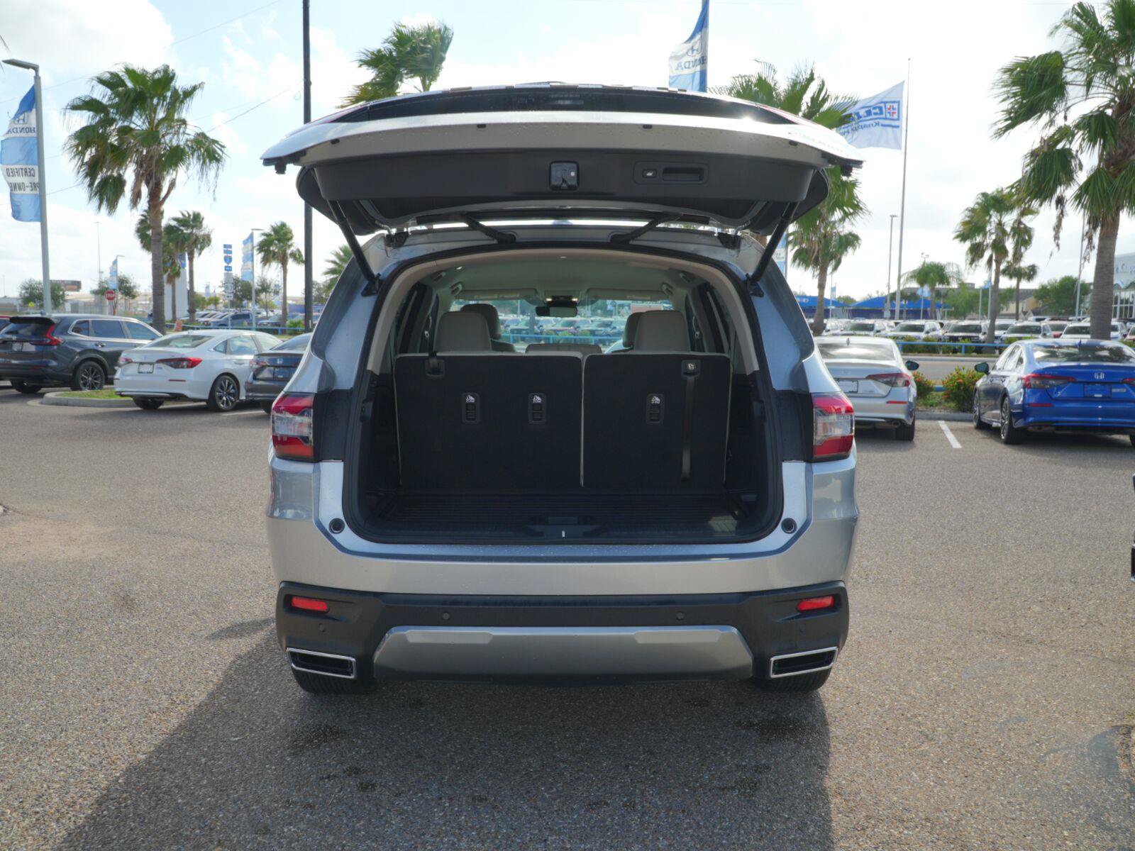 Certified 2026 Honda Pilot EX-L image 12