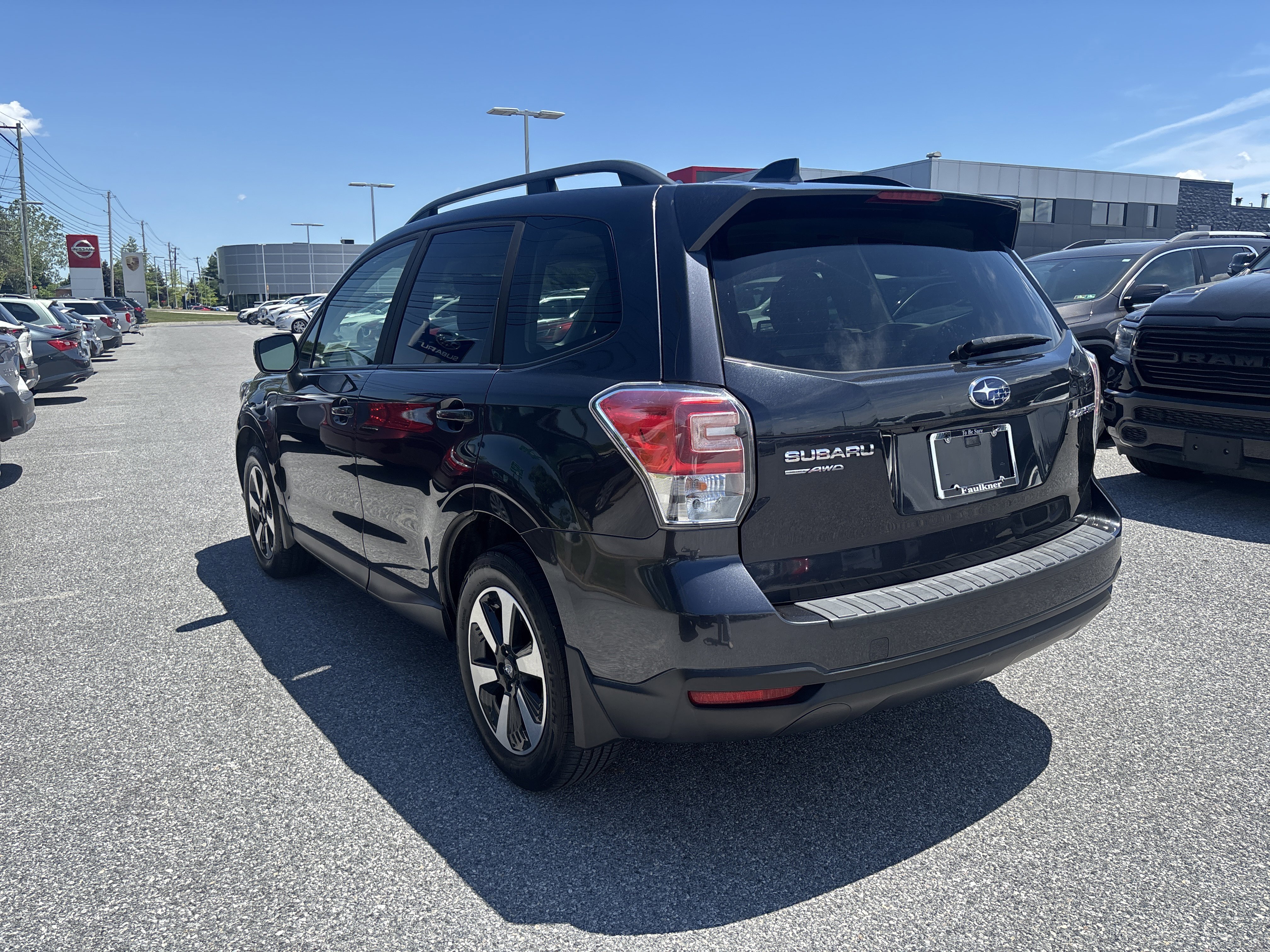 Used 2018 Subaru Forester 2.5i Premium AWD/4WD image 16