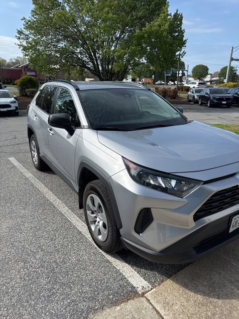 Used 2019 Toyota RAV4 LE w/ All Weather Liner Package AWD/4WD image 3