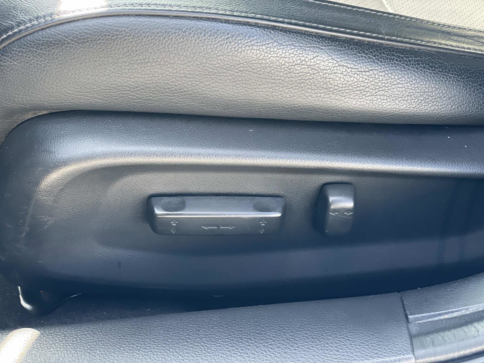 Used 2019 Honda Civic Sport Touring image 16