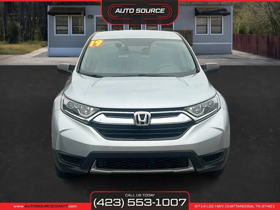 Used 2019 Honda CR-V LX image 2