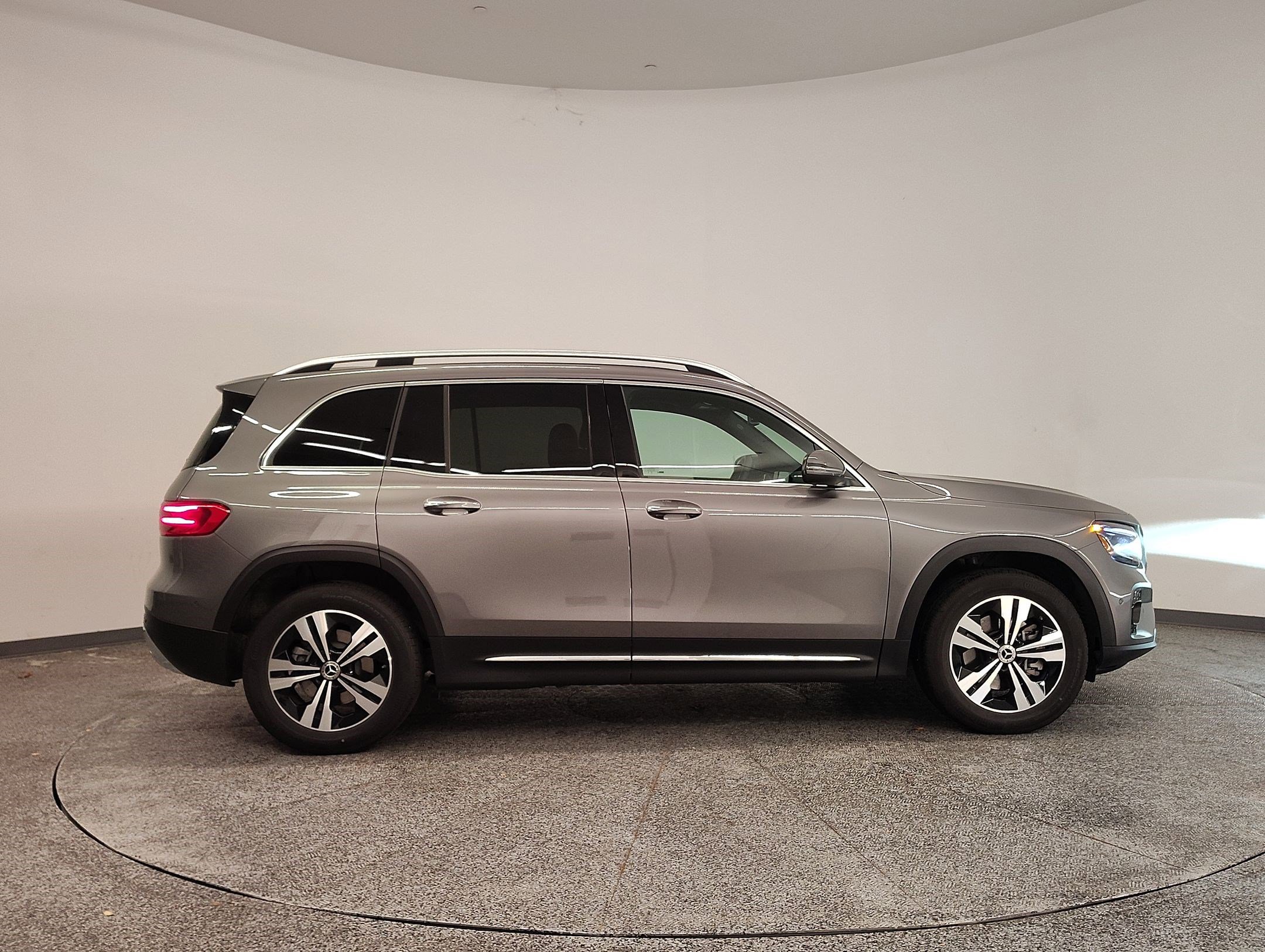 Certified 2026 Mercedes-Benz GLB 250 image 7