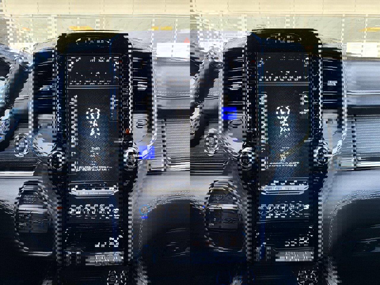 Used 2019 RAM 2500 Limited image 31