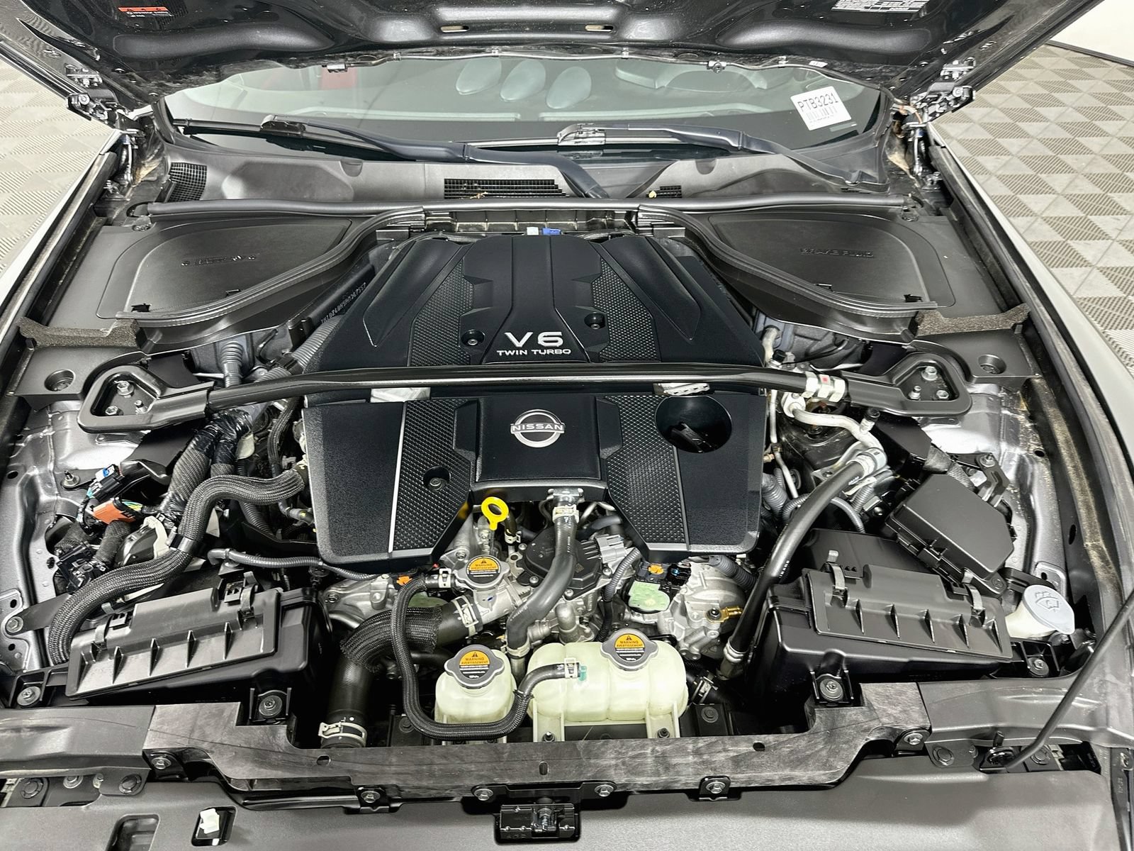 Used 2024 Nissan Z Performance w/ Floor Mat Package RWD image 28