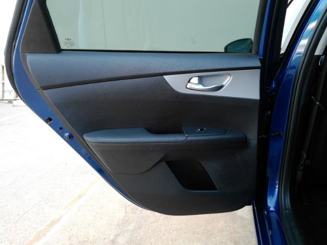 Used 2023 Kia Forte LXS FWD image 14