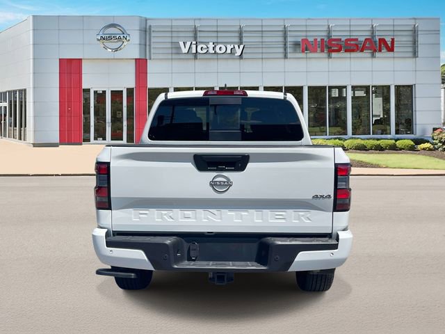 Used 2025 Nissan Frontier SV w/ Tow Package AWD/4WD image 4