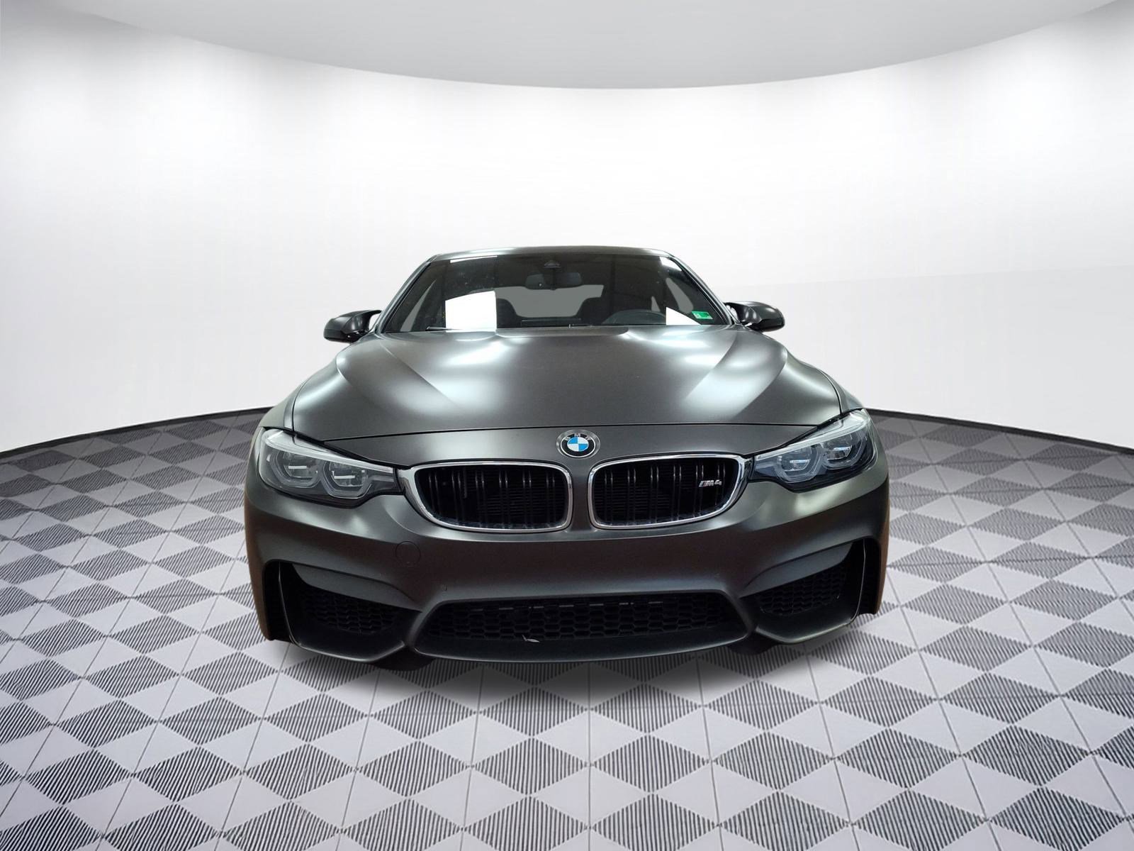 Used 2020 BMW M4 Coupe w/ Executive Package image 5