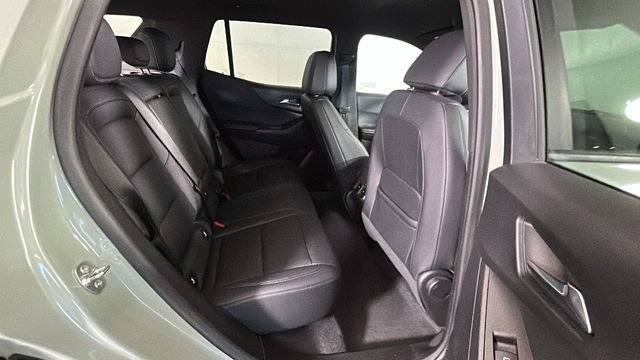 Used 2025 Chevrolet Equinox LT w/ Convenience Package II AWD/4WD image 29