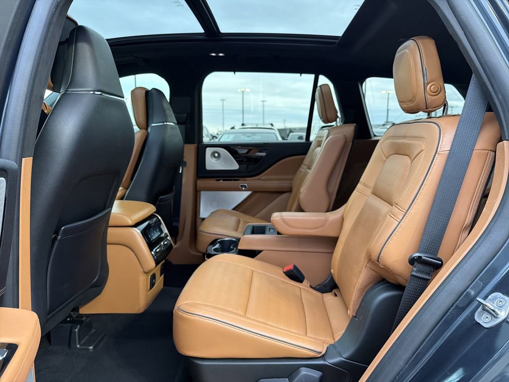 Used 2020 Lincoln Aviator Black Label w/ Dynamic Handling Package image 13