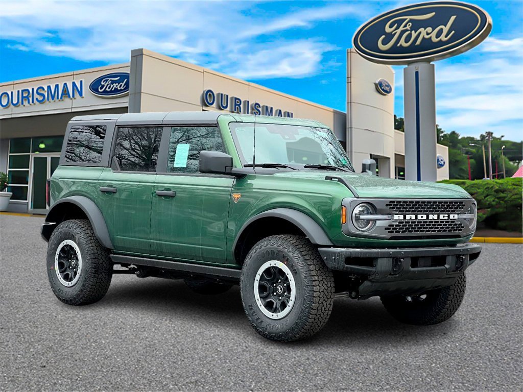 New 2025 Ford Bronco Badlands w/ Sasquatch Package AWD/4WD image 1
