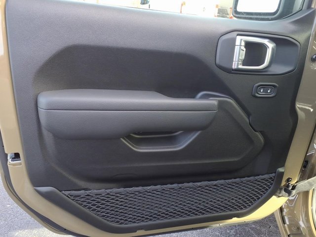 New 2026 Jeep Gladiator Sport image 8