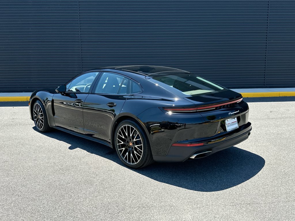 New 2026 Porsche Panamera 4 AWD/4WD image 3