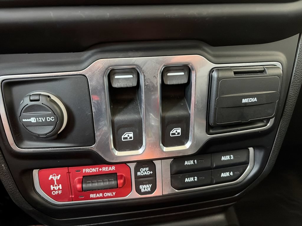 Used 2021 Jeep Wrangler Rubicon AWD/4WD image 13