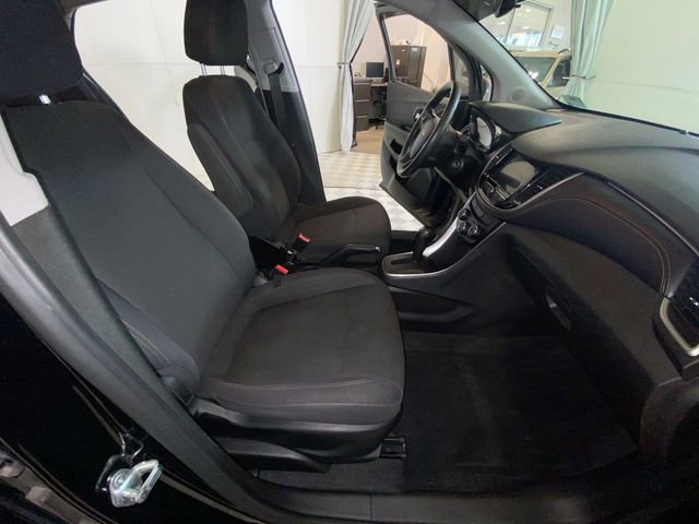 Used 2019 Chevrolet Trax LS w/ Tint and Cruise Package FWD image 37