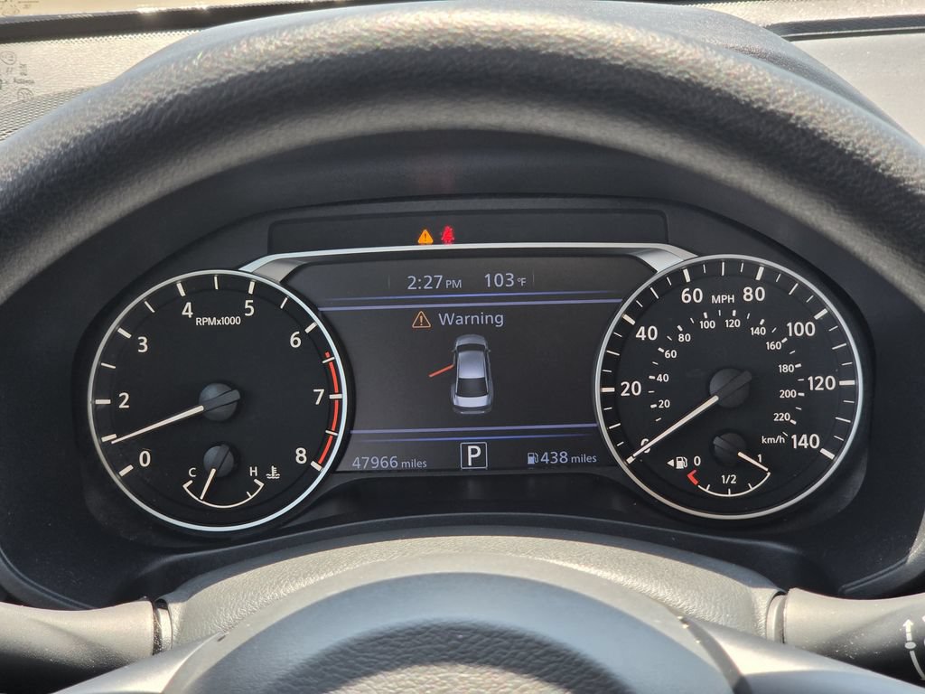 Used 2025 Nissan Altima 2.5 SV FWD image 15