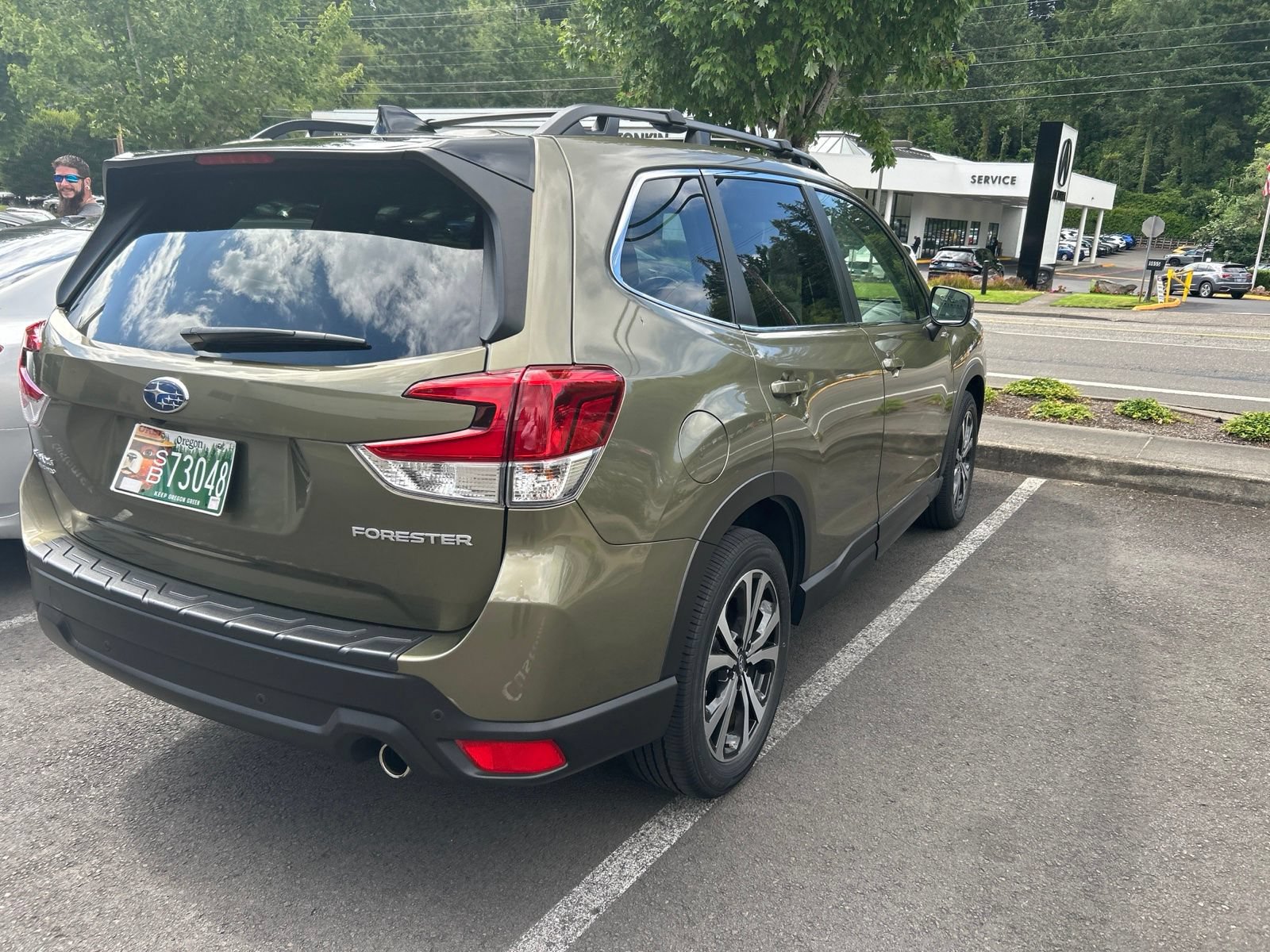 Used 2024 Subaru Forester Limited w/ Convenience Package AWD/4WD image 4
