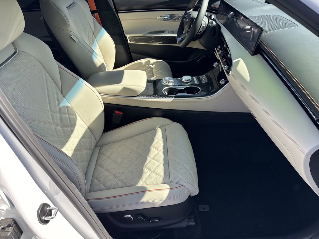 Used 2026 Genesis GV70 3.5T Sport Prestige image 13