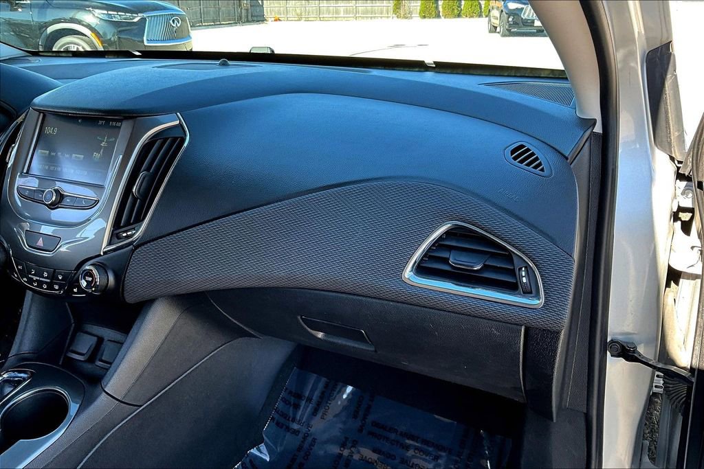 Used 2016 Chevrolet Cruze LT w/ LT Convenience Package image 26
