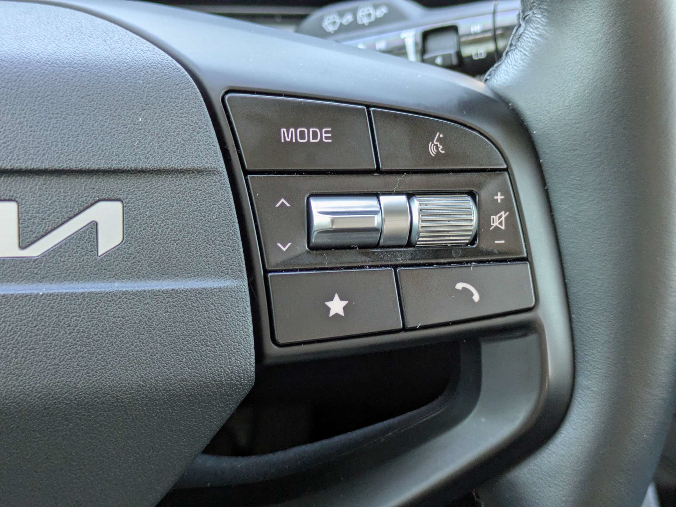 Certified 2026 Kia Sportage SX FWD image 26