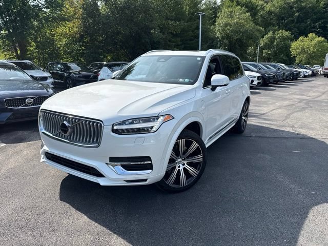 Used 2024 Volvo XC90 T8 Ultimate w/ Protection Package Premier AWD/4WD image 1