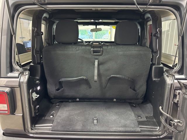 Used 2020 Jeep Wrangler Sport AWD/4WD image 15
