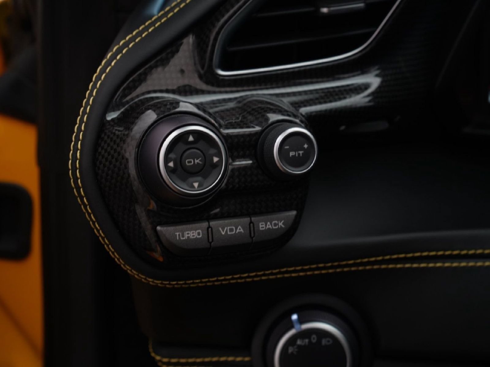 Used 2018 Ferrari 488 Spider RWD image 18
