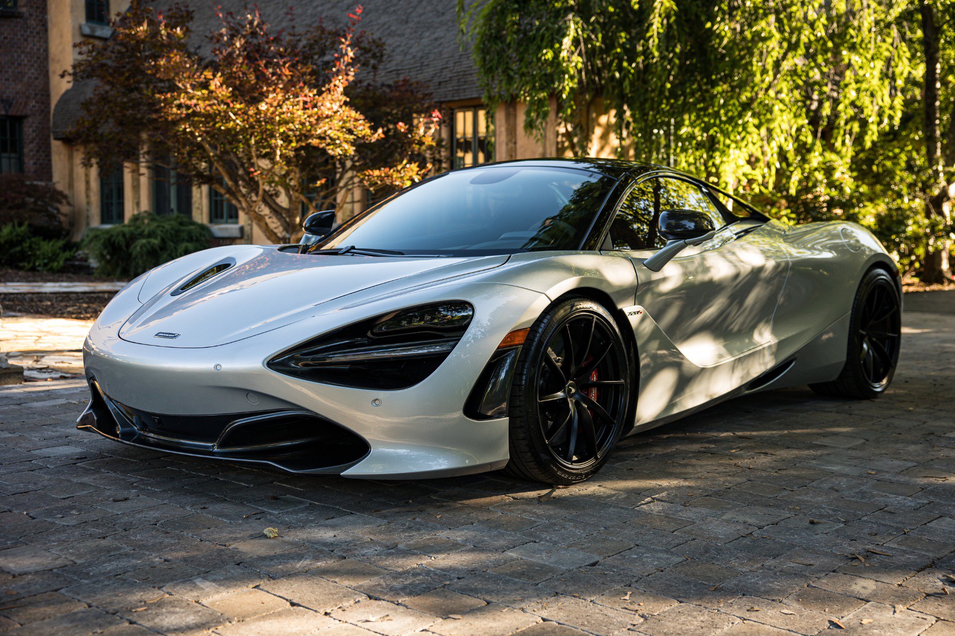 Used 2021 McLaren 720S Performance RWD image 43