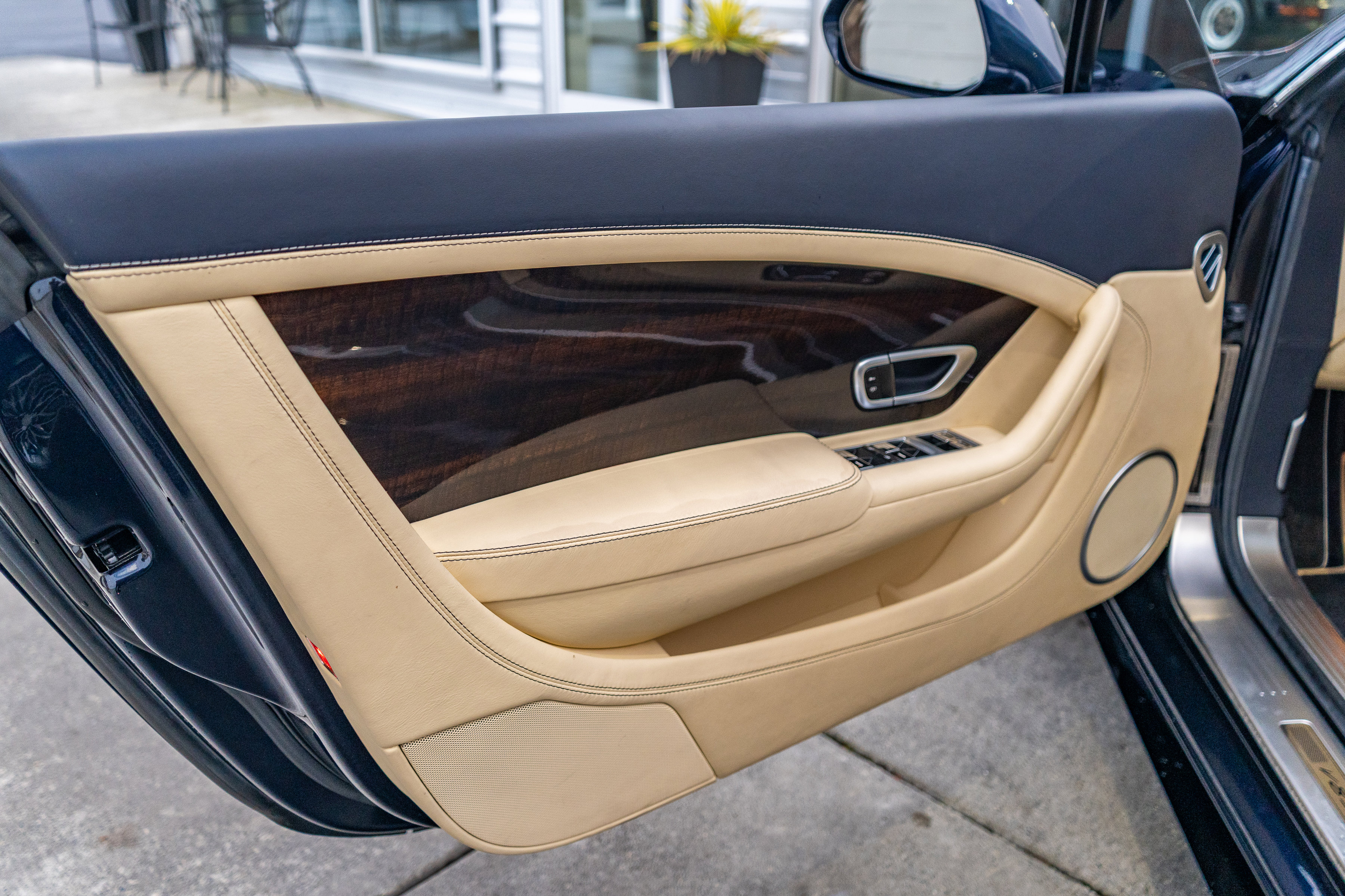 Used 2014 Bentley Continental GT V8 S image 12