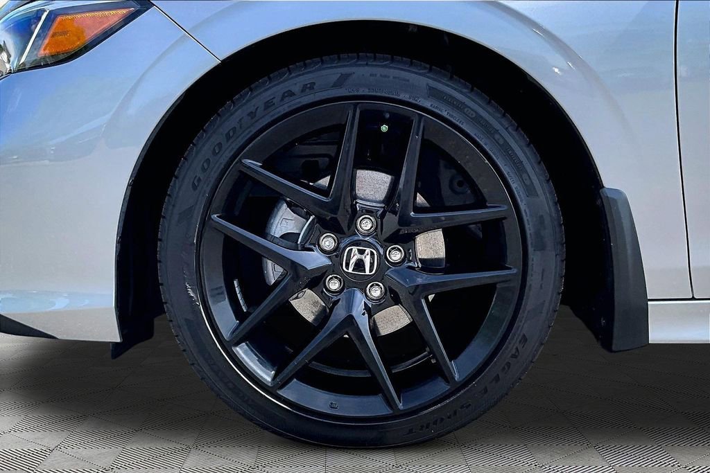 Used 2025 Honda Civic Sport image 21