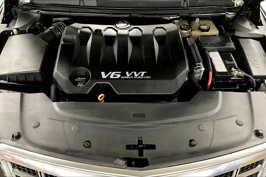 Used 2015 Cadillac XTS Luxury image 29