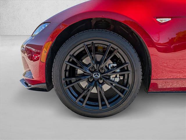 Used 2024 MAZDA MX-5 Miata Club RWD image 23