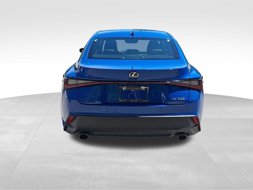 Used 2023 Lexus IS 300 w/ Comfort Package RWD image 5