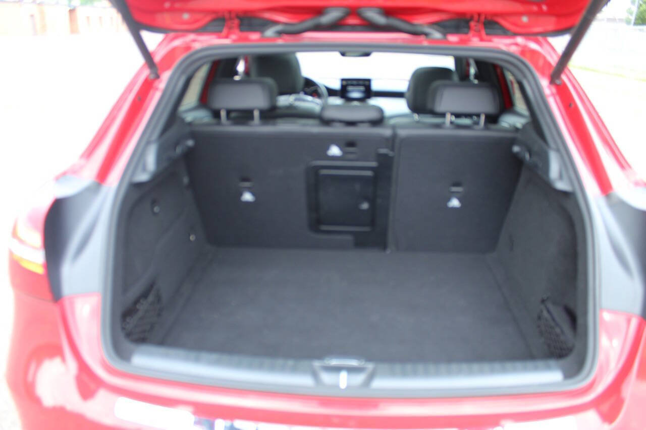 Used 2020 Mercedes-Benz GLA 250 4MATIC image 25