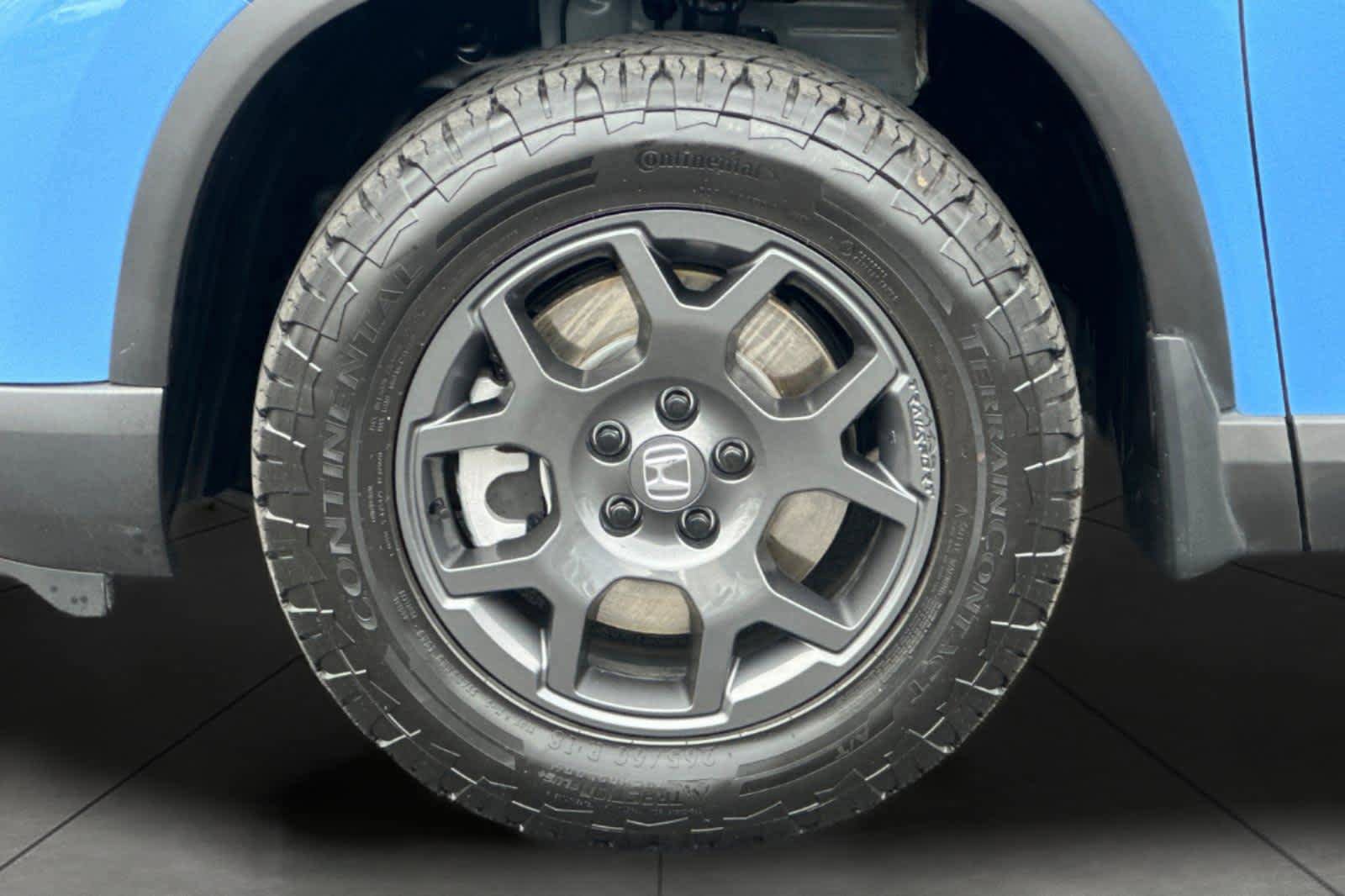 Used 2024 Honda Pilot TrailSport image 11