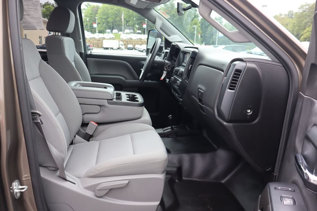 Used 2015 Chevrolet Silverado 3500 W/T AWD/4WD image 13