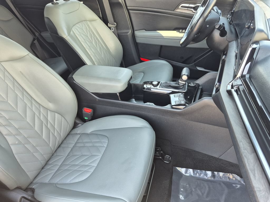 Certified 2023 Kia Sportage X-Line w/ X-Line Premium Package AWD/4WD image 16