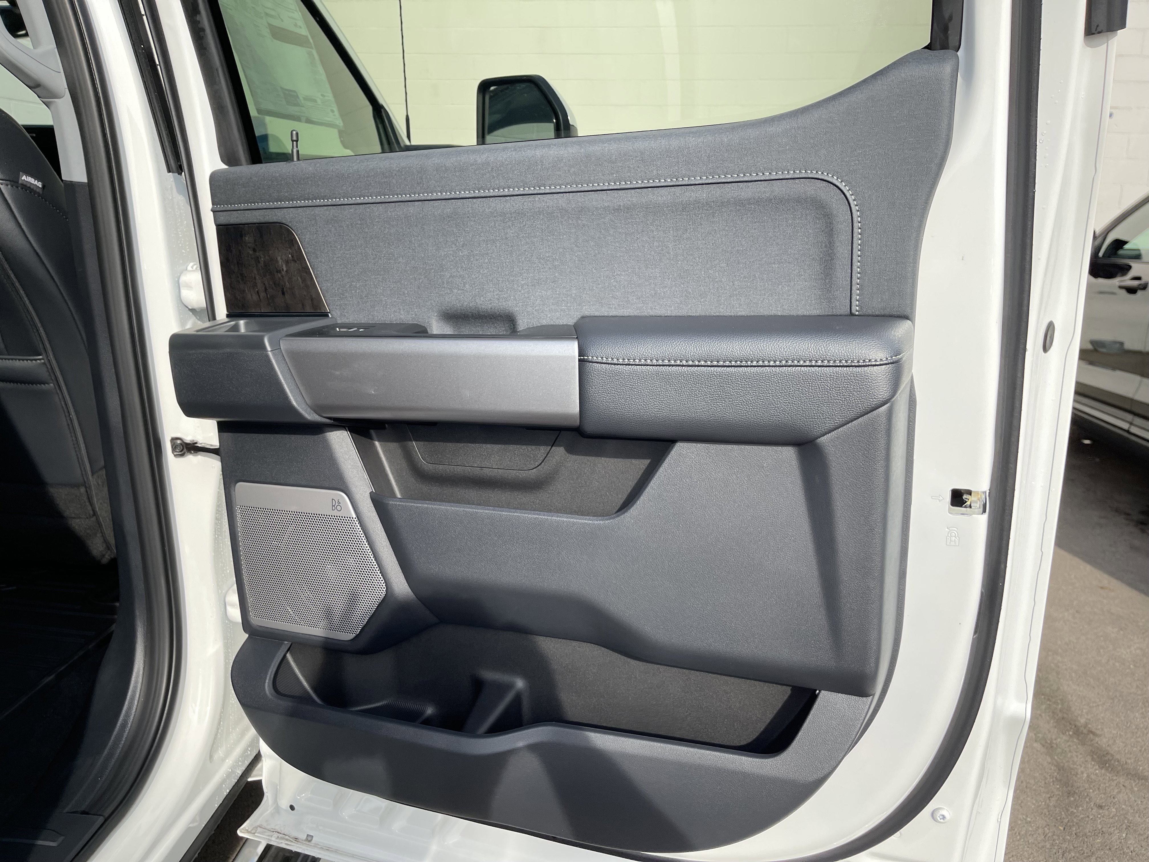New 2026 Ford F350 Lariat image 28