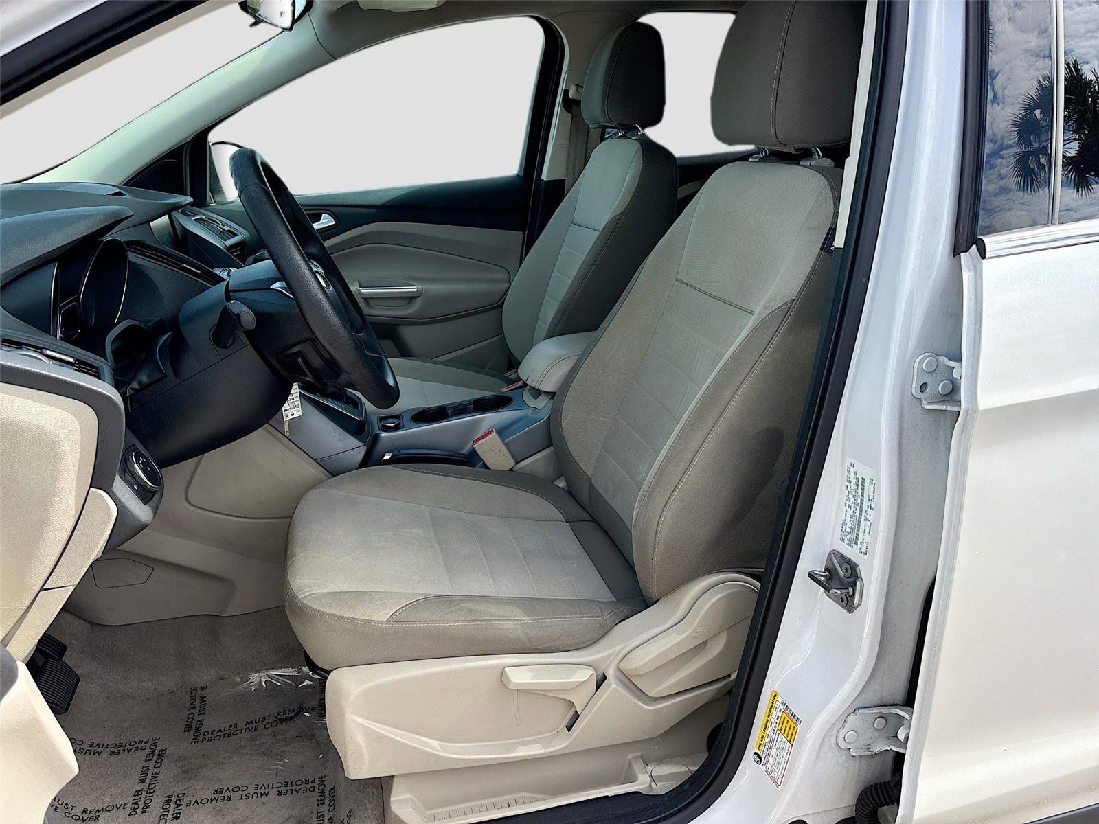 Used 2013 Ford Escape SE image 18